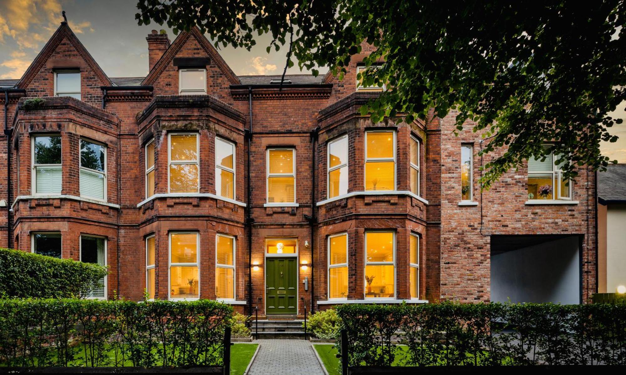 Apartamento 5 Star - The Ulsterville Residences - Free On-site Parking *